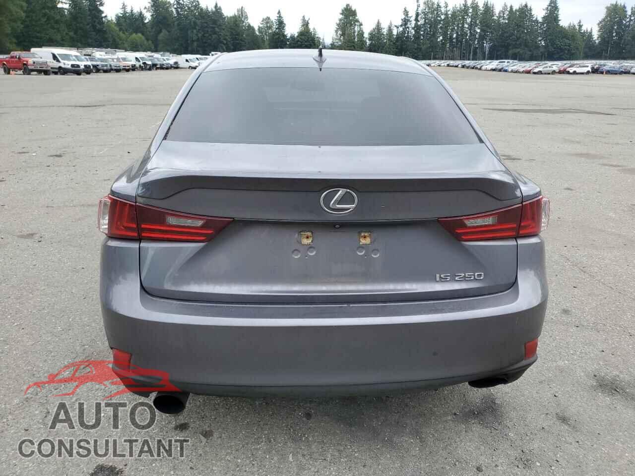 LEXUS IS 2015 - JTHBF1D26F5058536