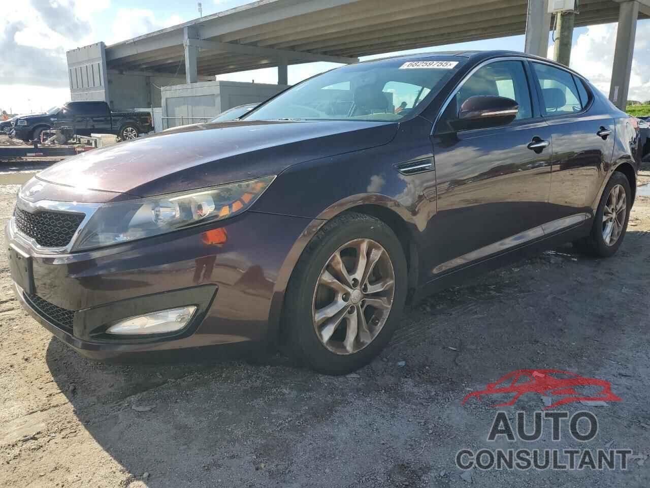 KIA OPTIMA 2013 - 5XXGN4A71DG096437