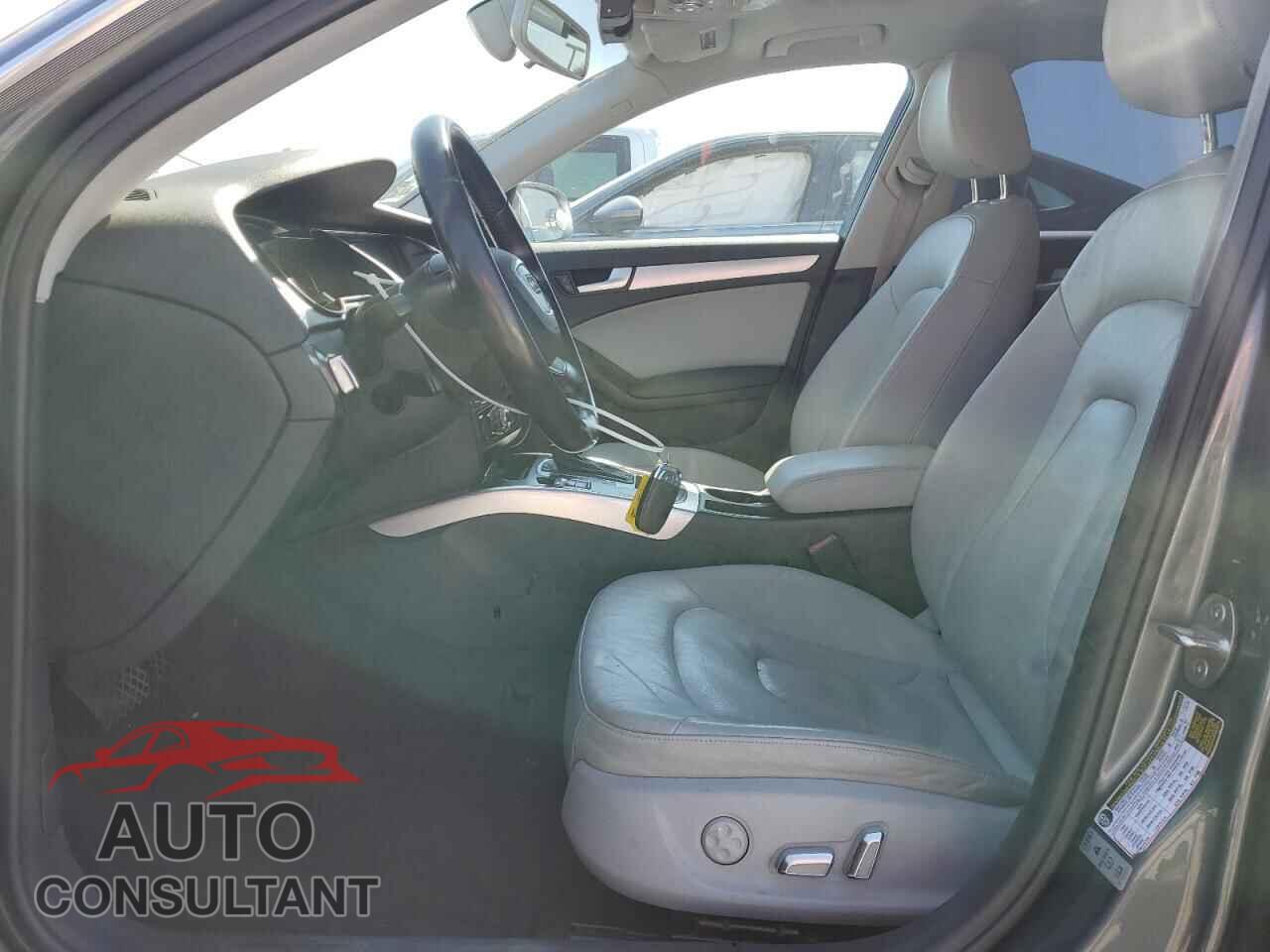 AUDI A4 2013 - WAUBFAFL5DN008812