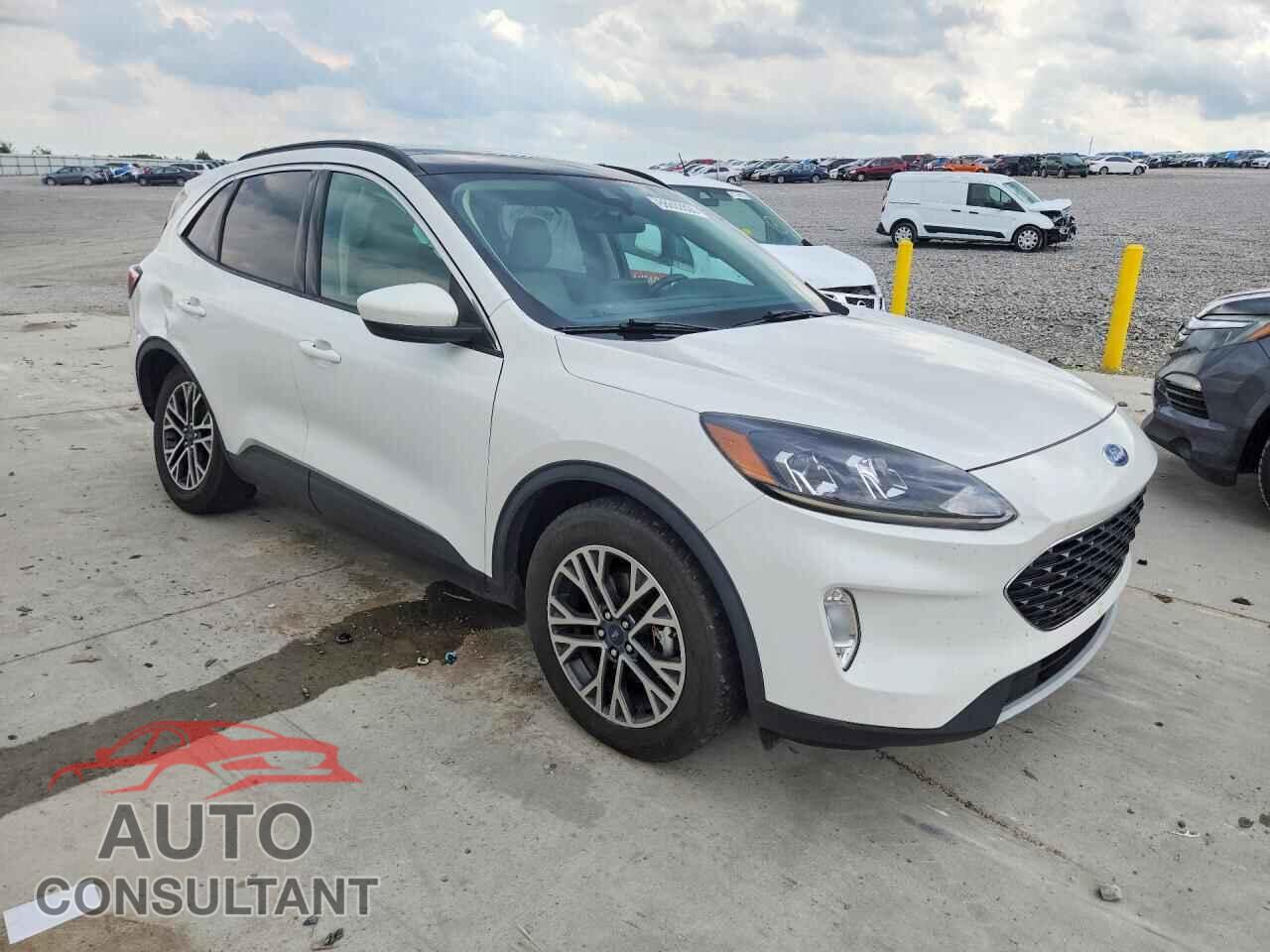 FORD ESCAPE 2020 - 1FMCU0H65LUA98512