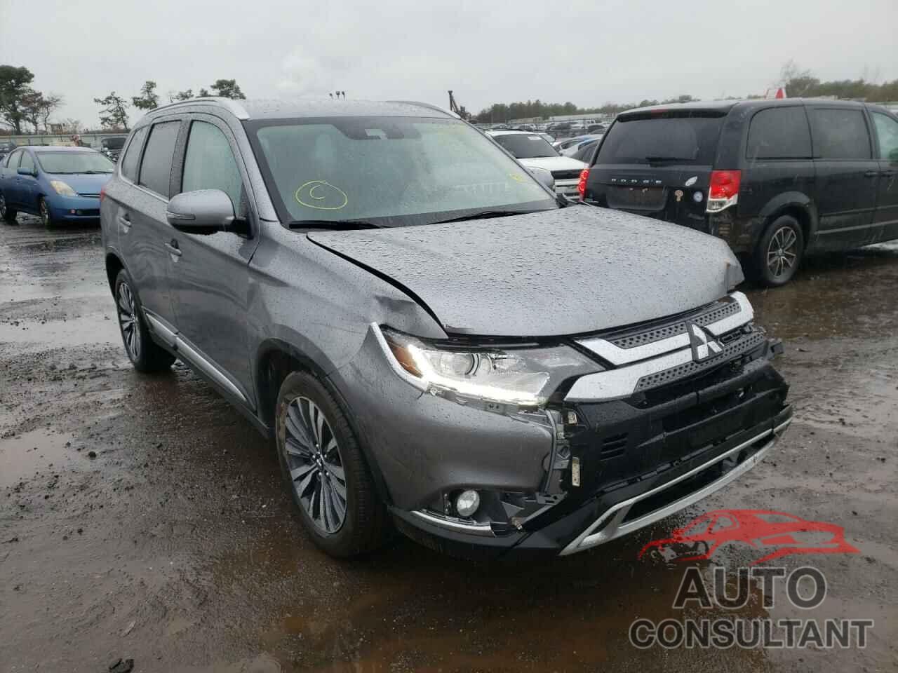 MITSUBISHI OUTLANDER 2020 - JA4AD3A37LZ040931