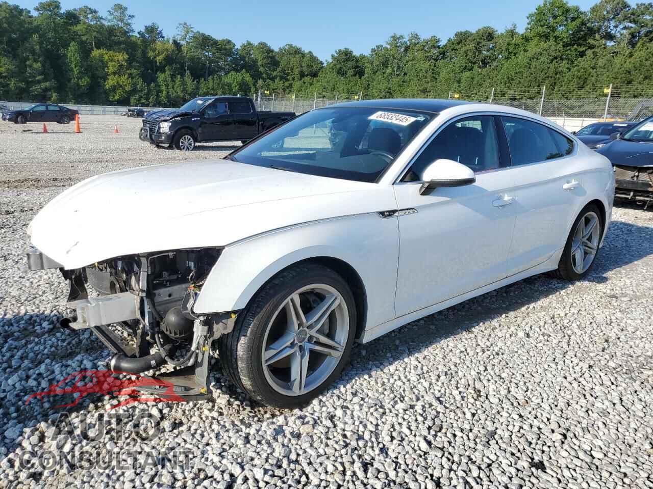 AUDI A5 2021 - WAUDACF52MA015177