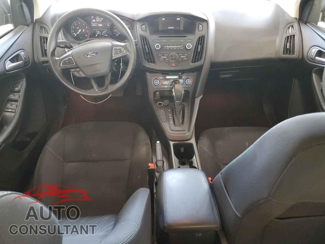 FORD FOCUS 2017 - 1FADP3FE0HL339780