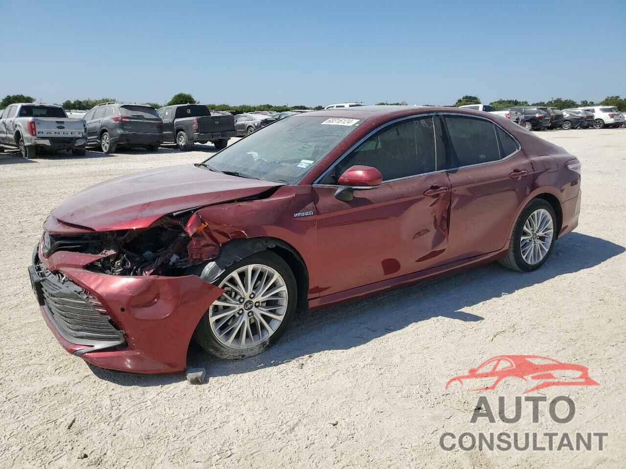 TOYOTA CAMRY 2018 - 4T1B21HK3JU503591