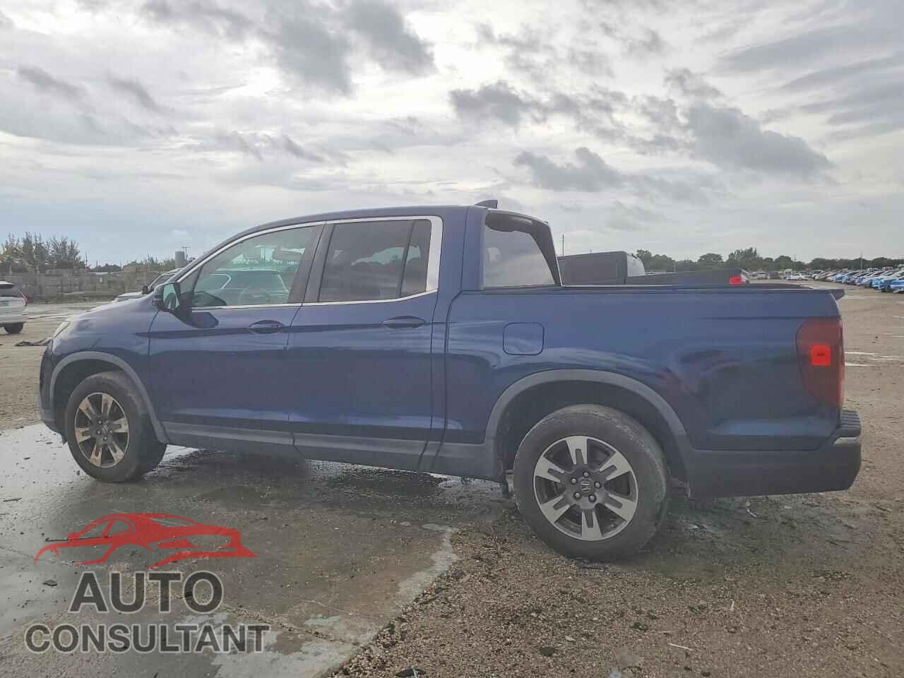 HONDA RIDGELINE 2017 - 5FPYK2F66HB010685