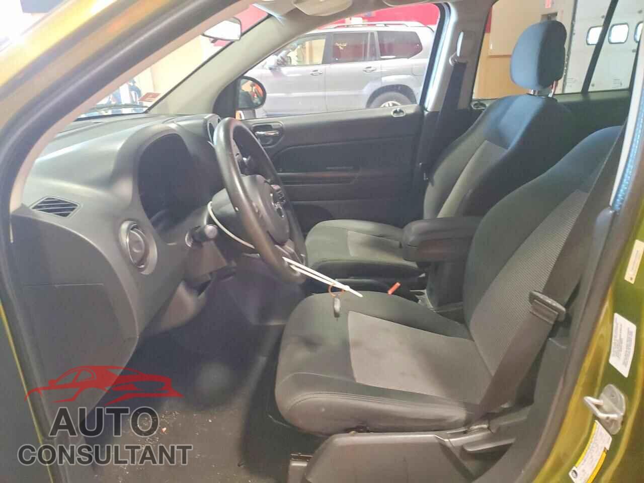 JEEP COMPASS 2012 - 1C4NJDBB6CD555590