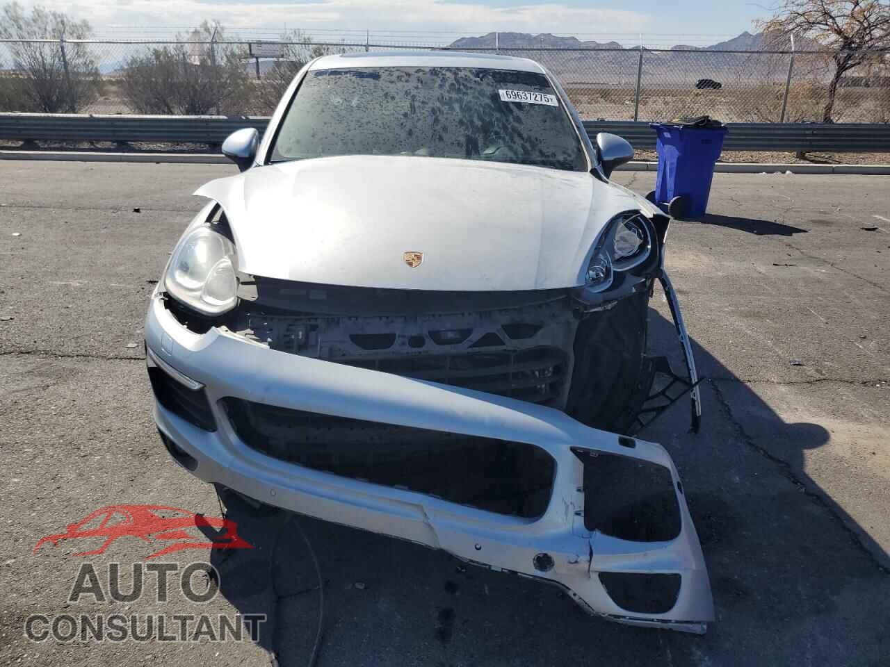 PORSCHE CAYENNE 2017 - WP1AA2A2XHKA86672