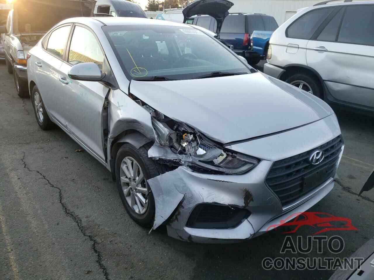 HYUNDAI ACCENT 2018 - 3KPC24A35JE030224