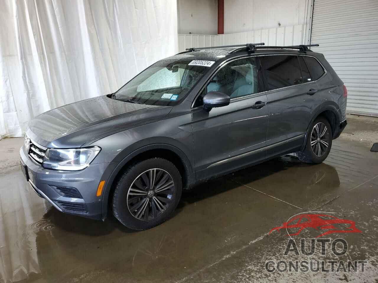 VOLKSWAGEN TIGUAN 2018 - 3VV2B7AX1JM083008