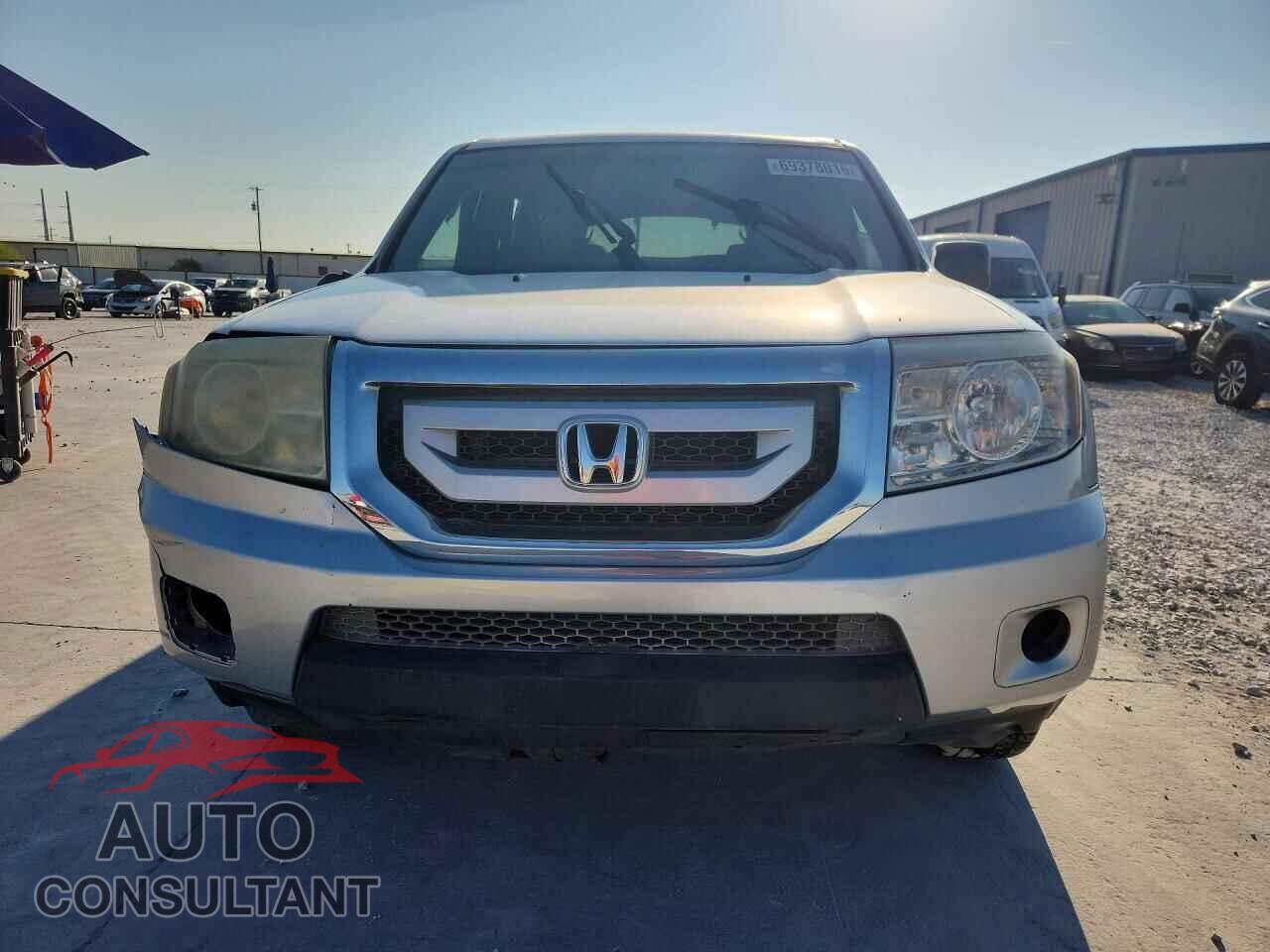 HONDA PILOT 2011 - 5FNYF3H24BB007689