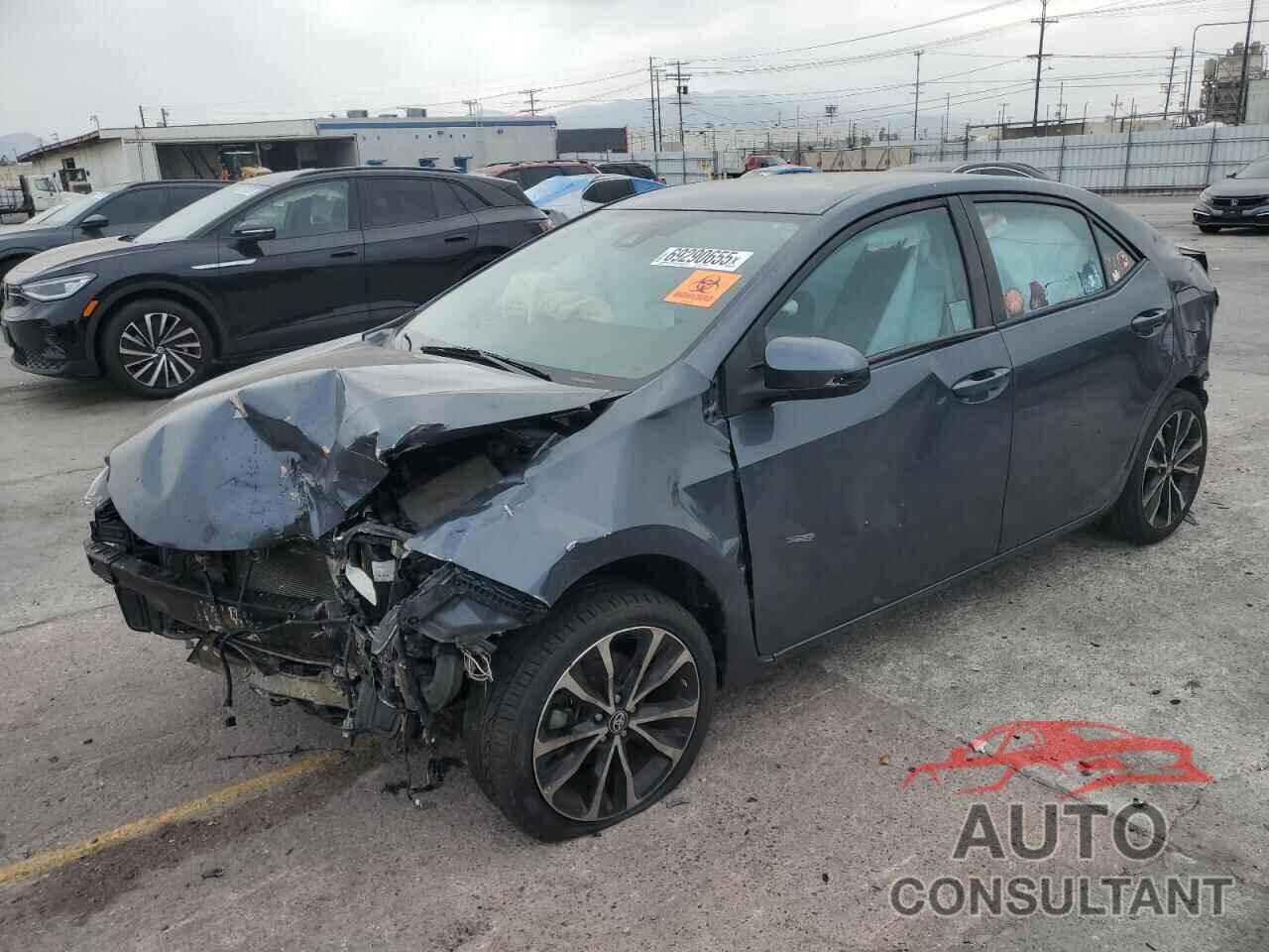 TOYOTA COROLLA 2018 - 5YFBURHE6JP738703