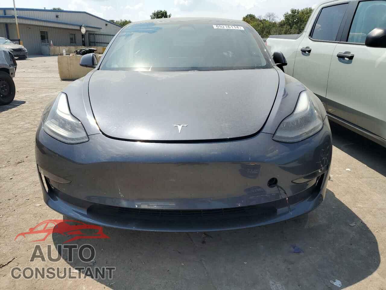 TESLA MODEL 3 2021 - 5YJ3E1EB2MF902669