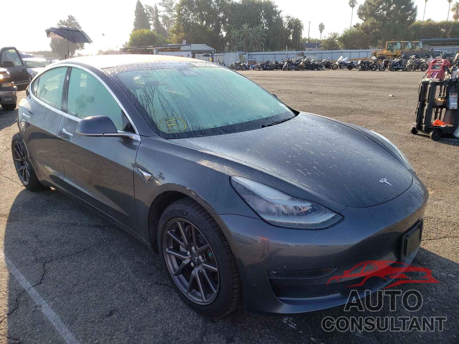 TESLA MODEL 3 2018 - 5YJ3E1EA5JF101902