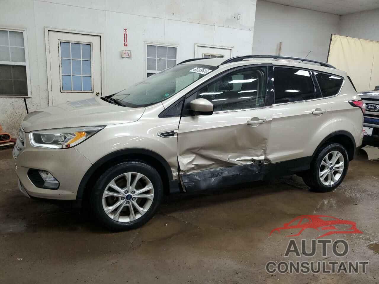 FORD ESCAPE 2017 - 1FMCU9GDXHUE69658