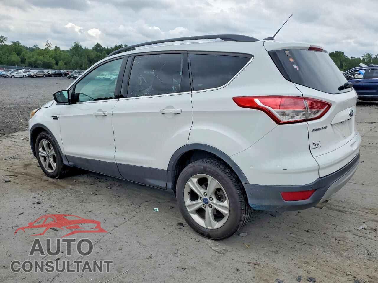 FORD ESCAPE 2015 - 1FMCU9G95FUB65498