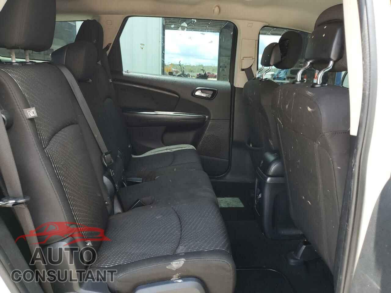 DODGE JOURNEY 2015 - 3C4PDCAB0FT641696