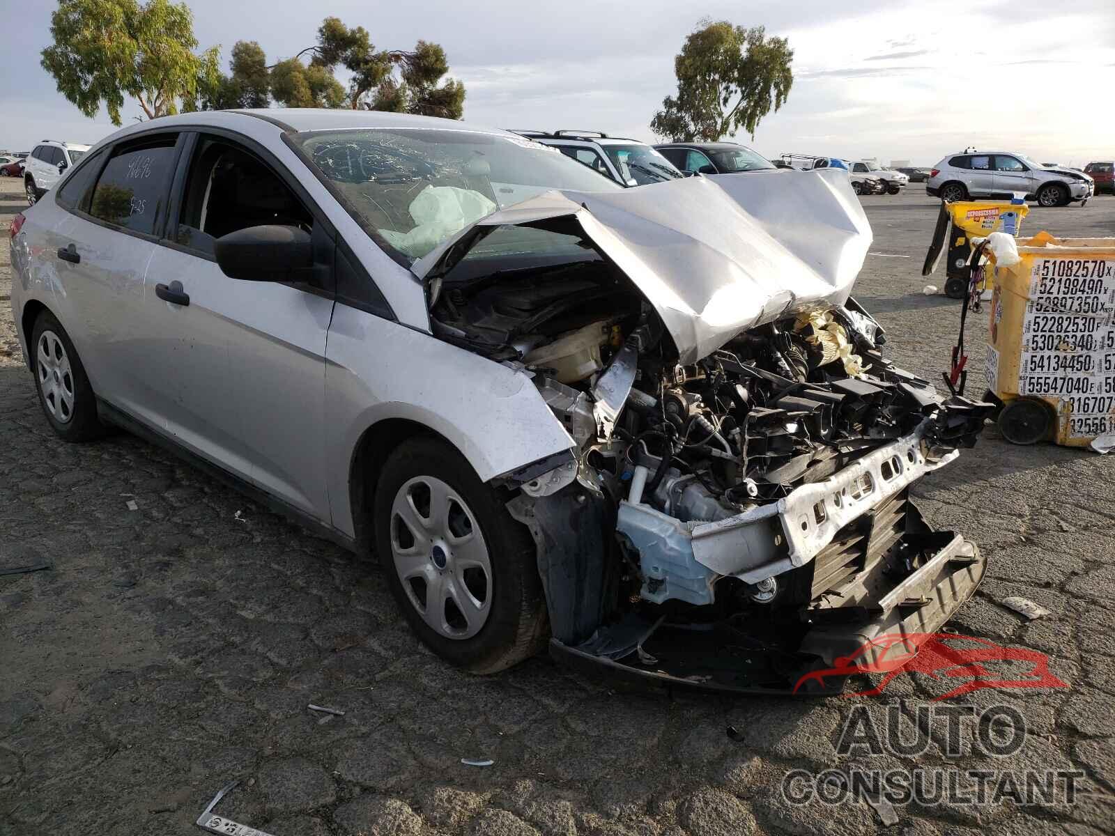 FORD FOCUS 2016 - 1FADP3E2XGL380519