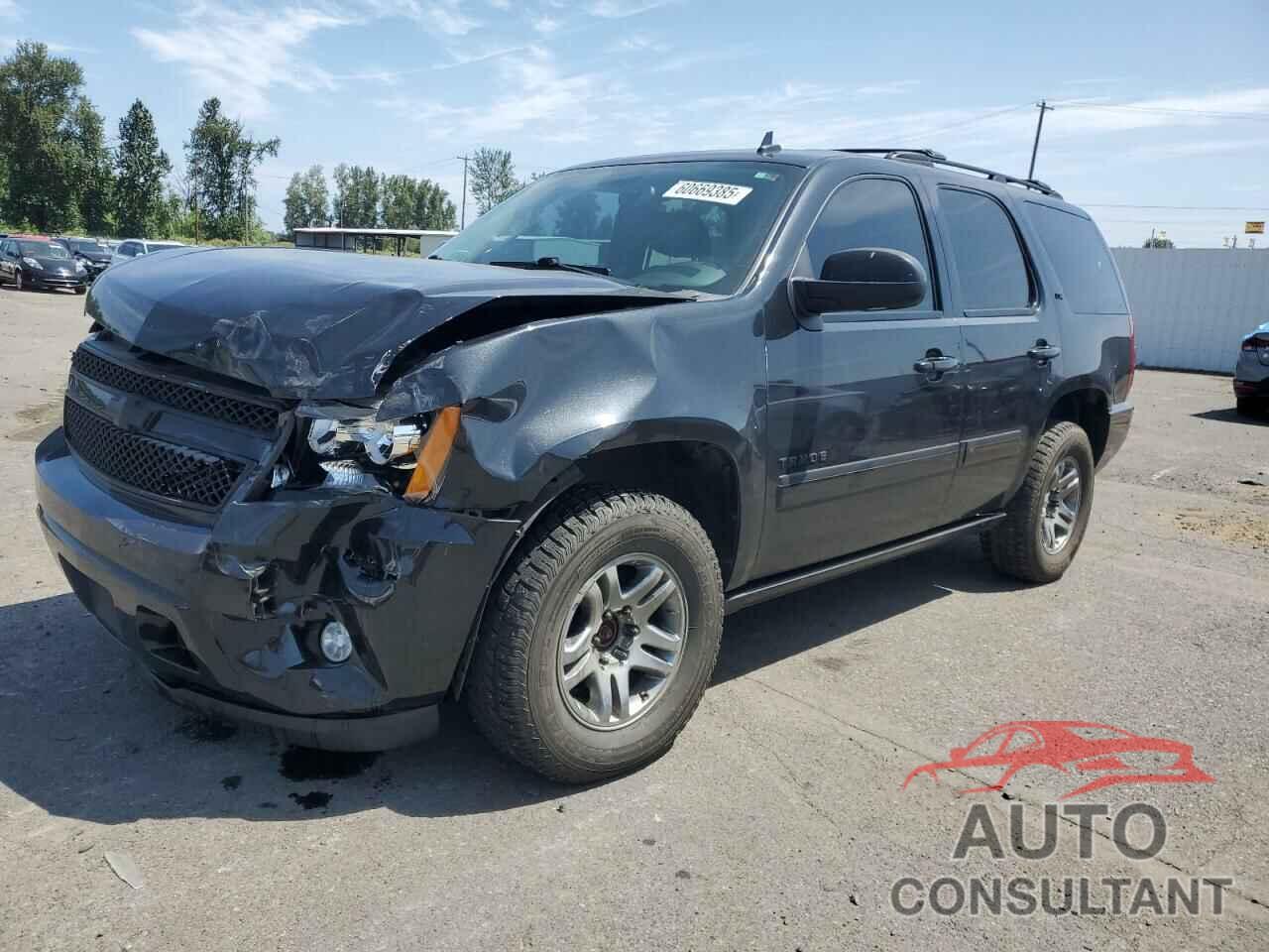 CHEVROLET TAHOE 2011 - 1GNSKCE08BR234602