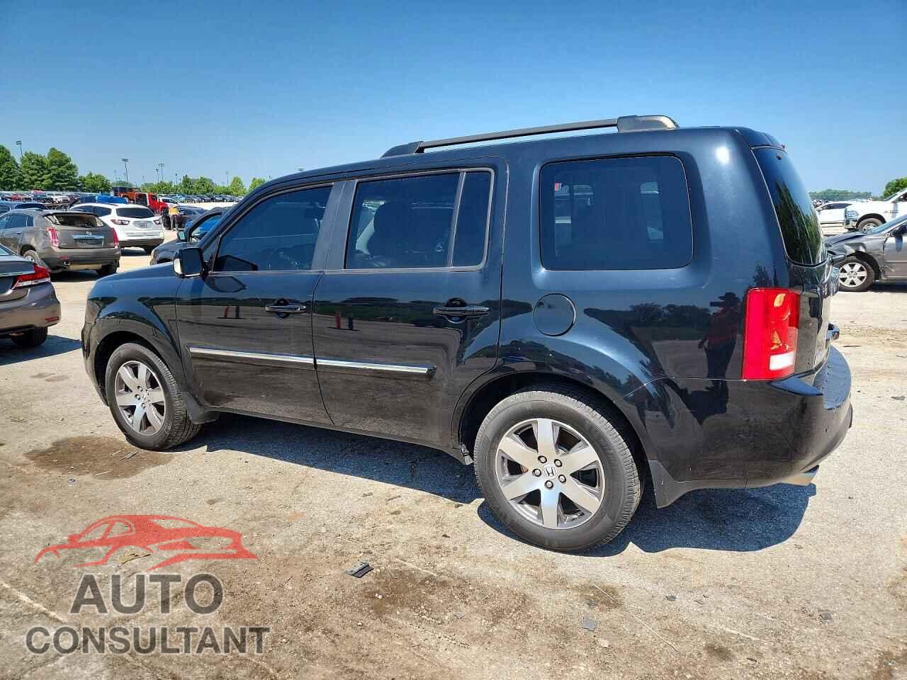 HONDA PILOT 2015 - 5FNYF4H94FB047845