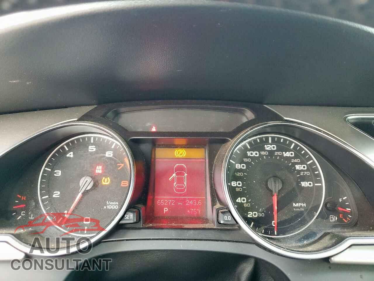 AUDI A5 2012 - WAUCFAFH3CN009049
