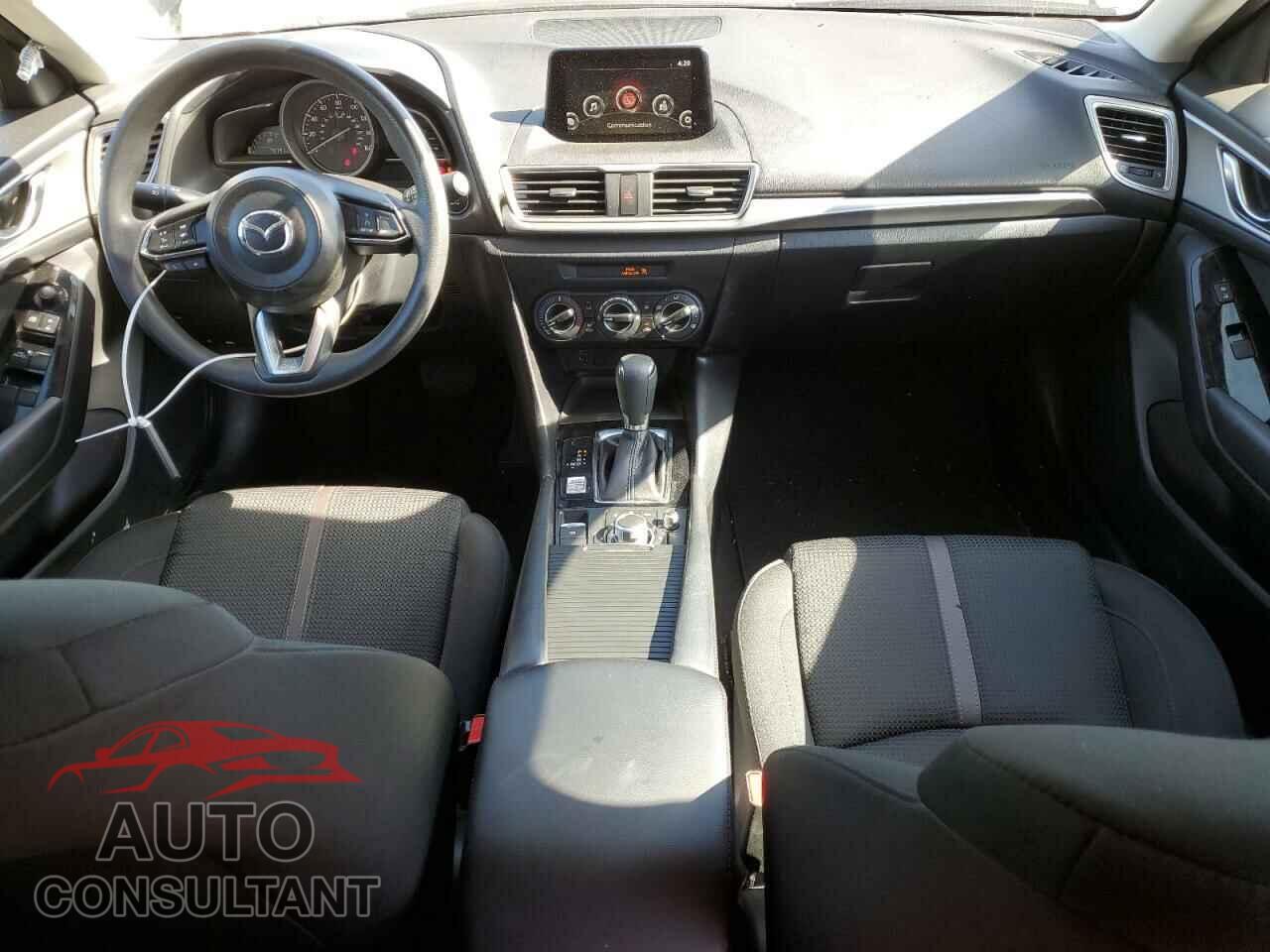 MAZDA 3 2017 - 3MZBN1U74HM104858