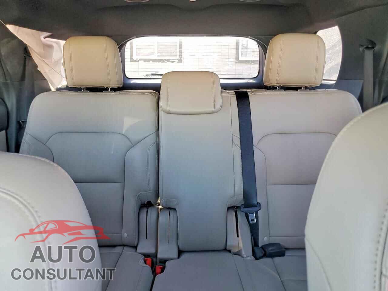 FORD EXPLORER 2018 - 1FM5K7D84JGB09350