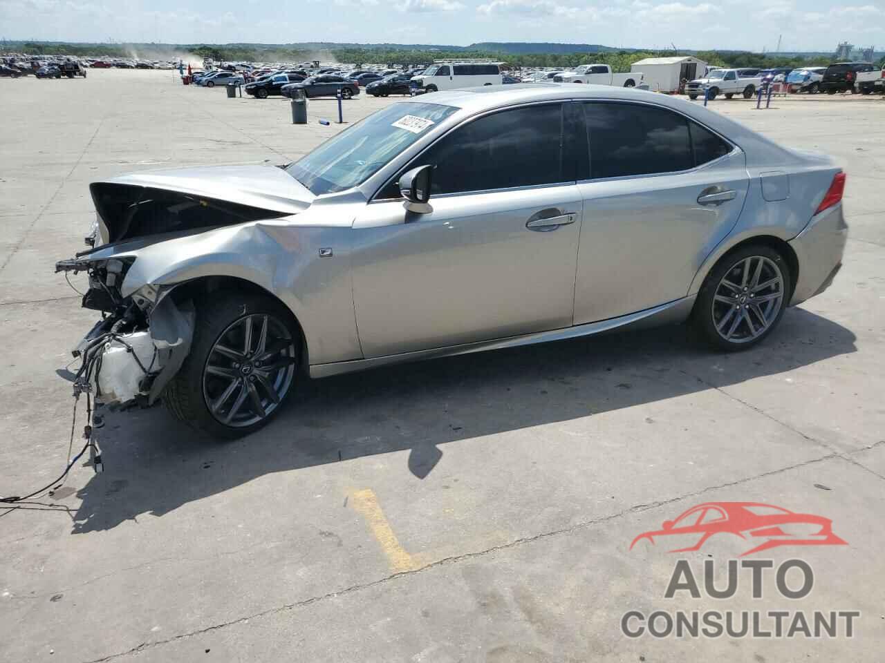 LEXUS IS 2018 - JTHC81D24J5031178