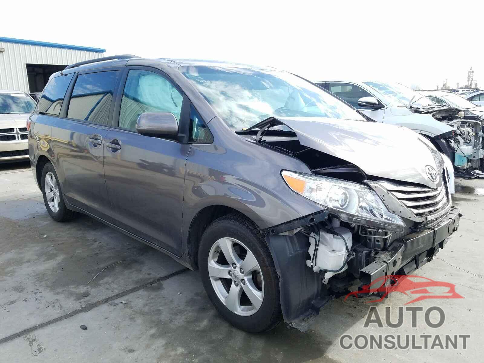 TOYOTA SIENNA 2017 - 5TDKZ3DC9HS800910