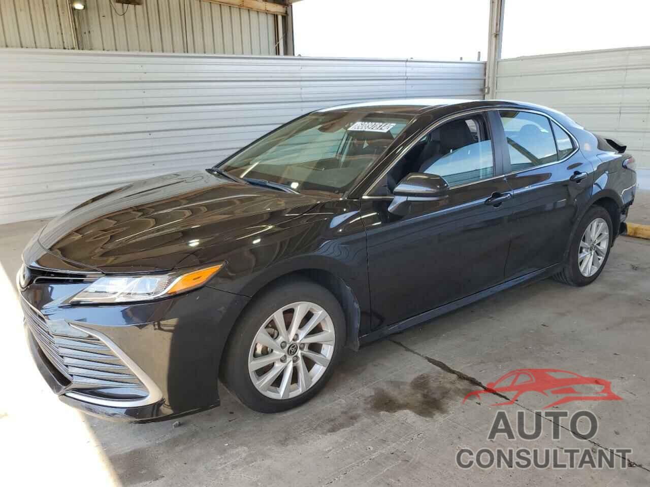 TOYOTA CAMRY 2022 - 4T1C11AK7NU001173