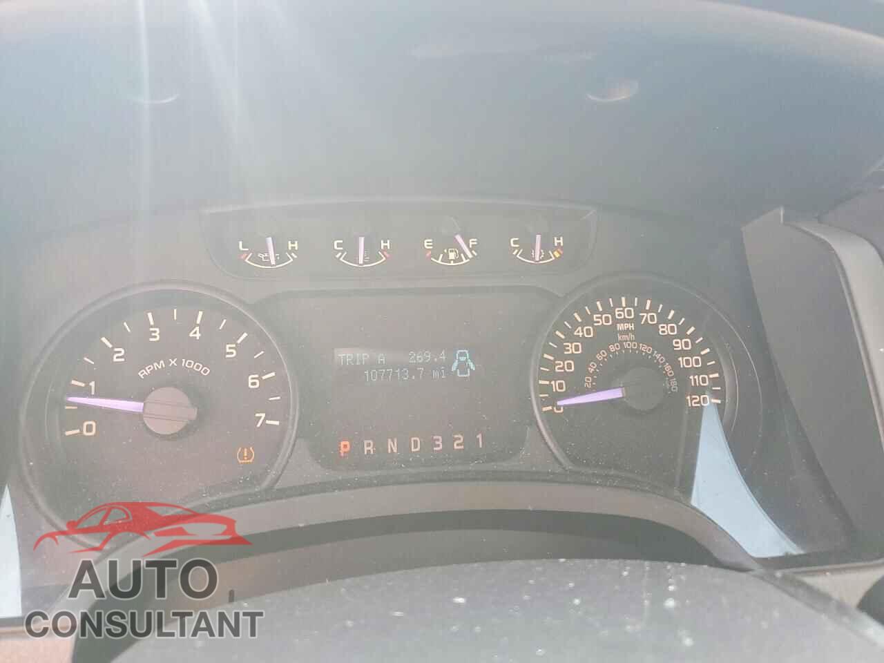 FORD F150 2011 - 1FTMF1CM4BKD22569