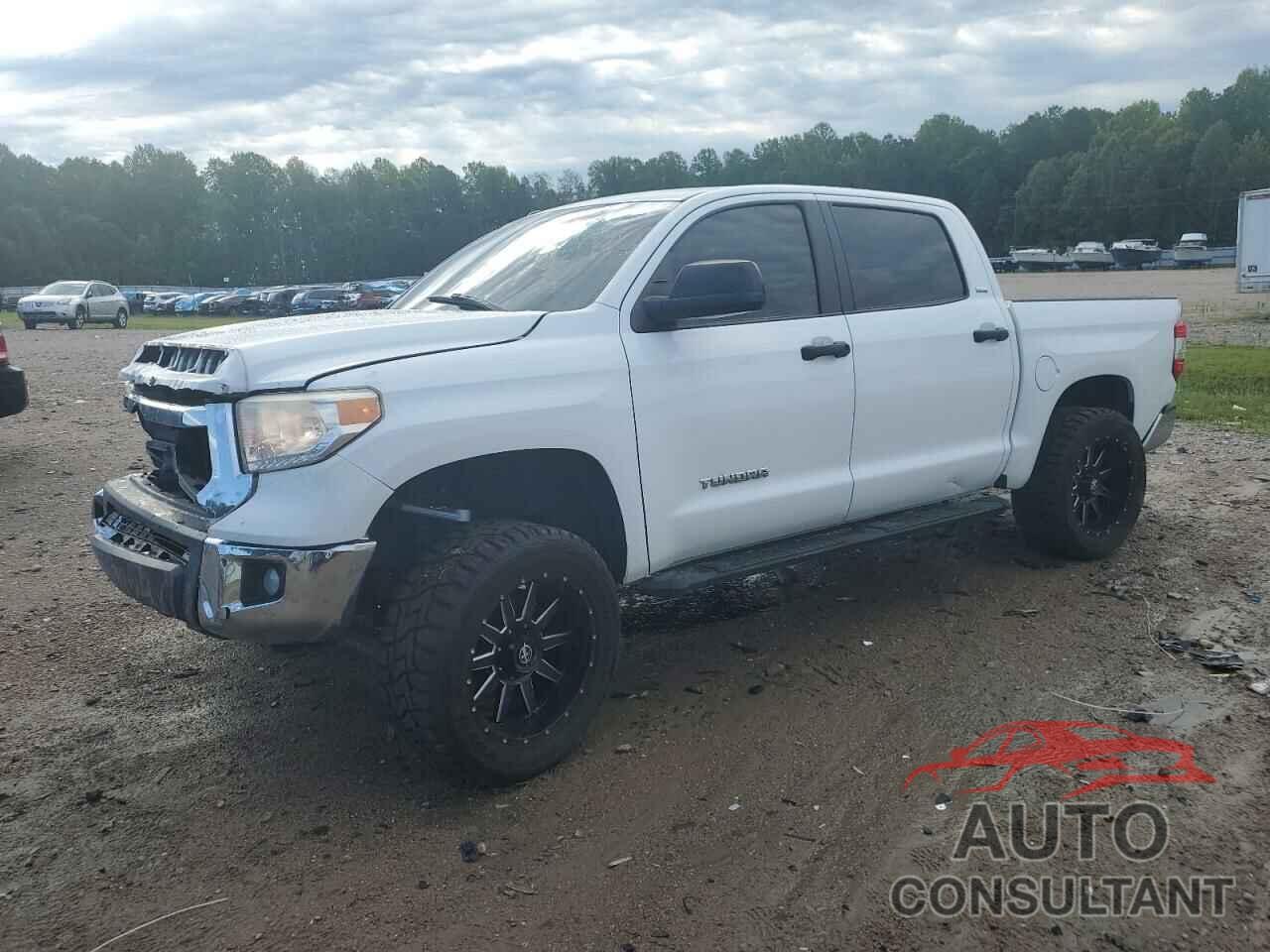 TOYOTA TUNDRA 2017 - 5TFEM5F1XHX121614