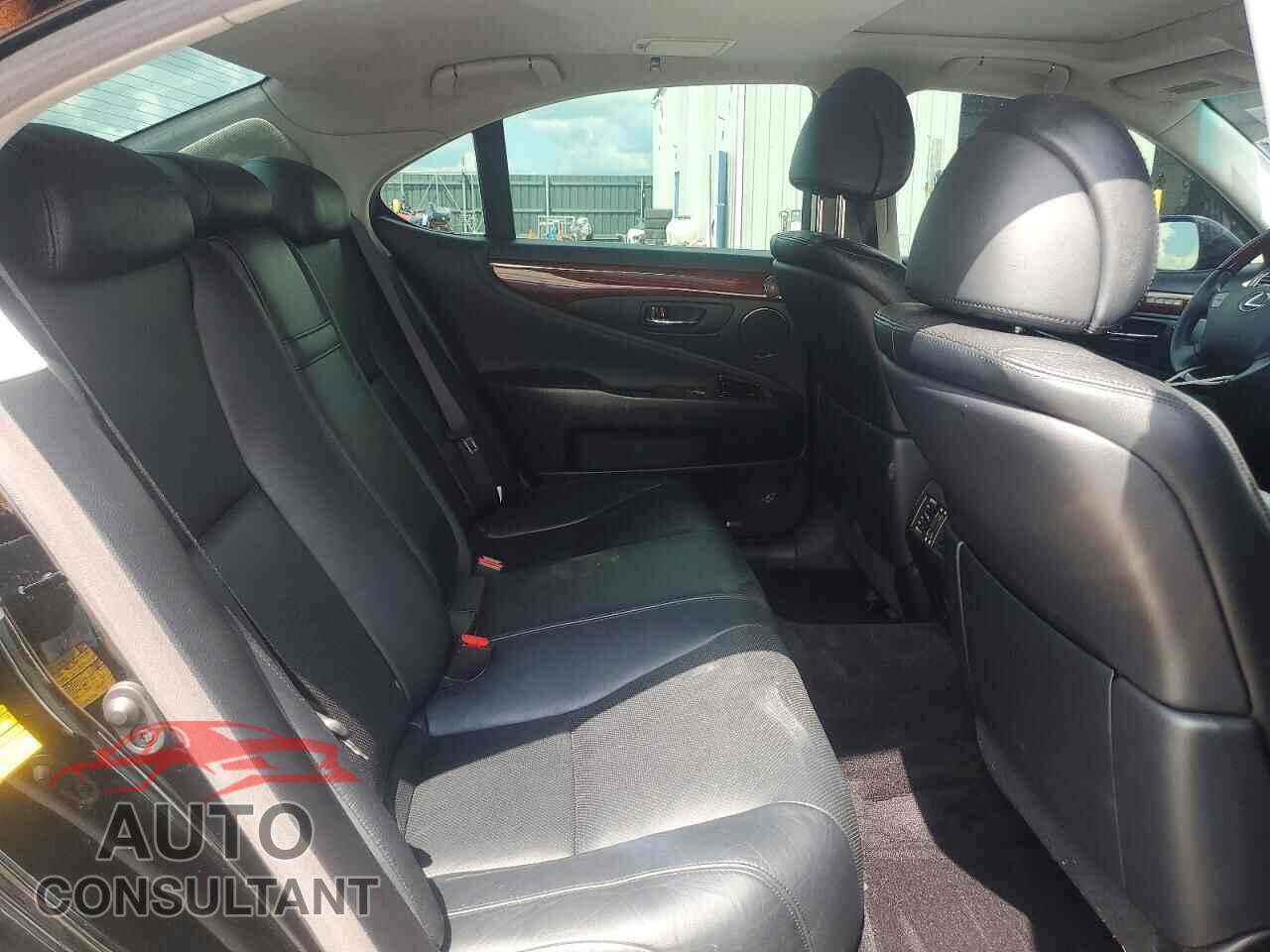 LEXUS LS460 2011 - JTHCL5EF3B5009889