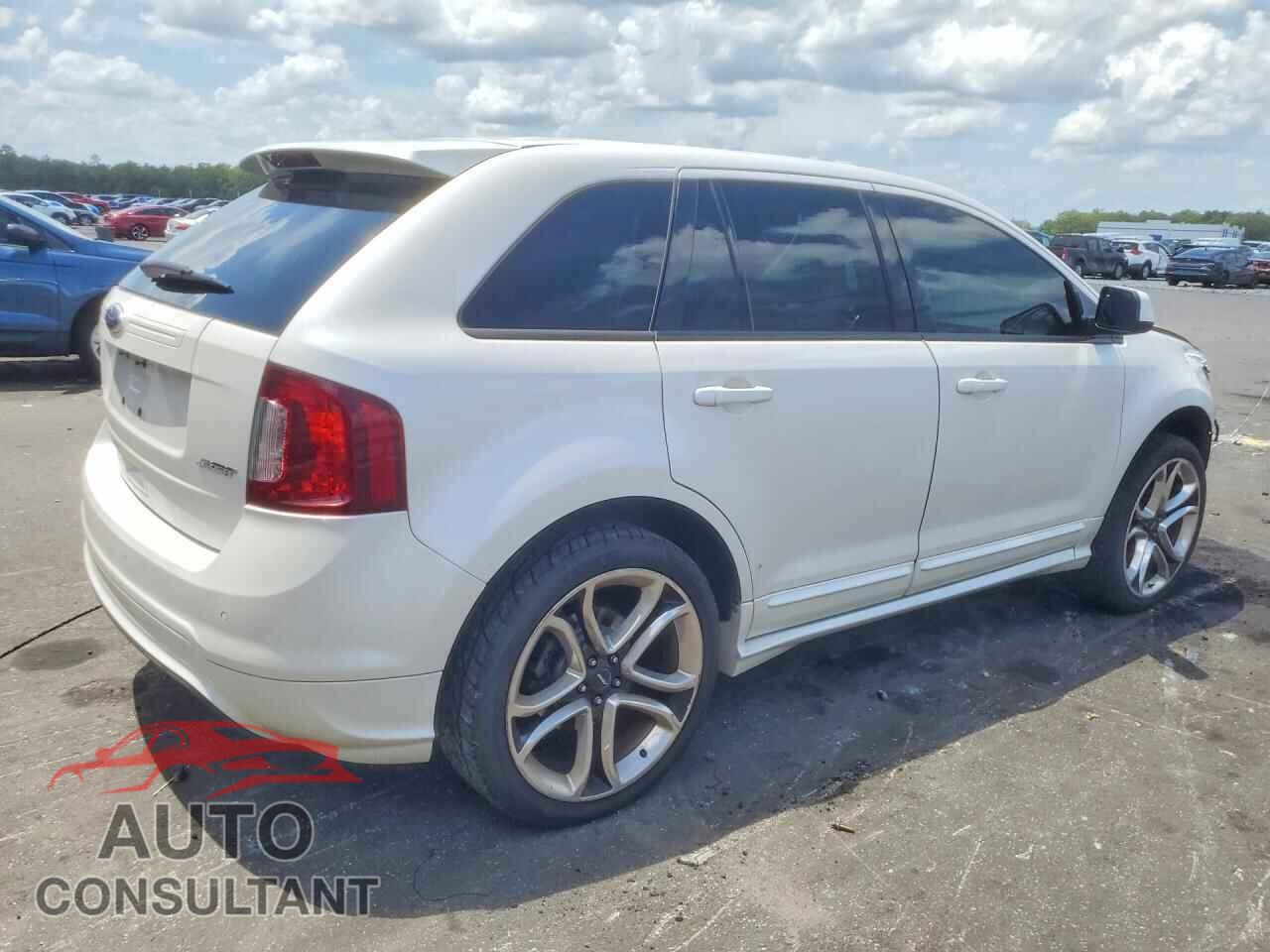 FORD EDGE 2011 - 2FMDK3AK4BBA83832
