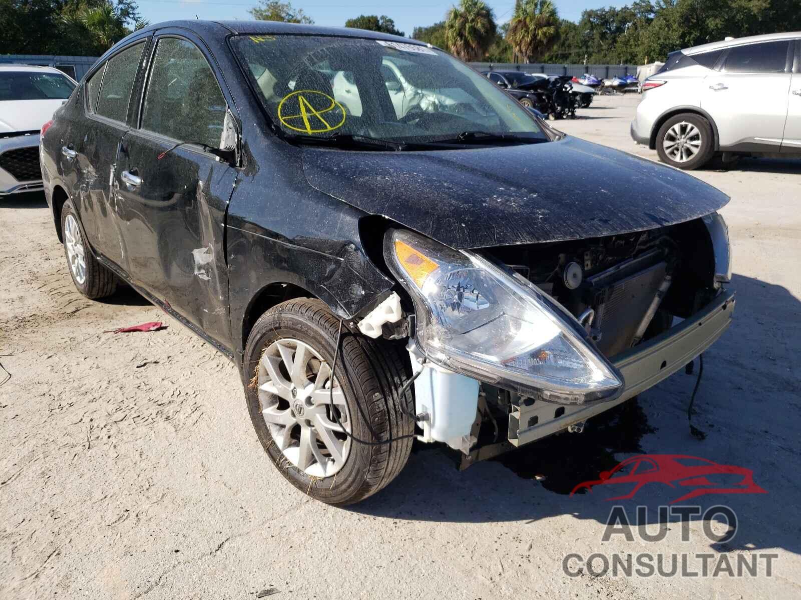 NISSAN VERSA 2018 - 3N1CN7AP9JL862742