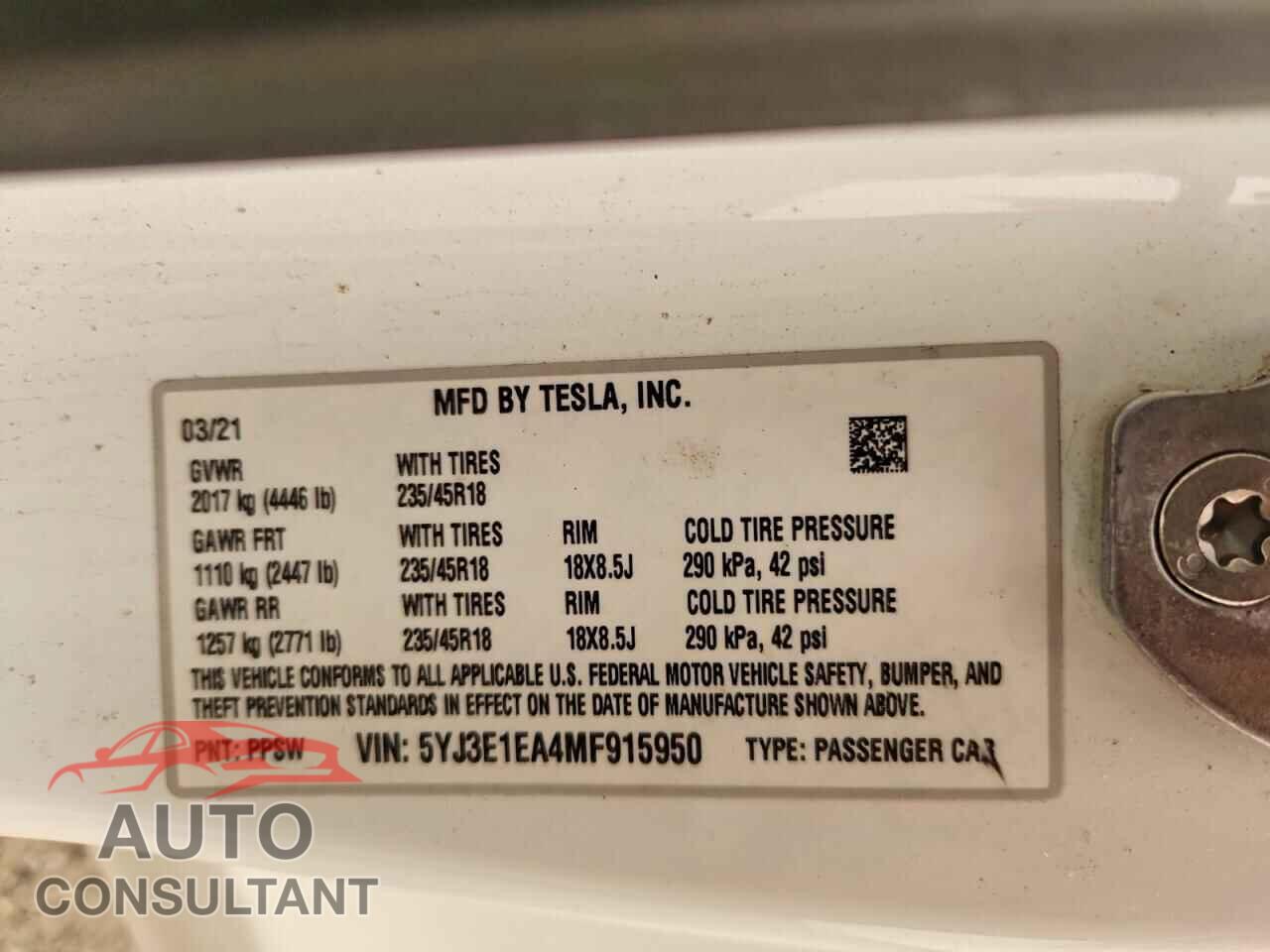 TESLA MODEL 3 2021 - 5YJ3E1EA4MF915950