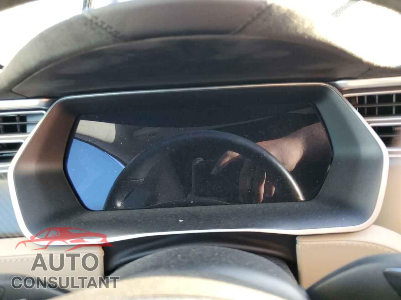 TESLA MODEL S 2017 - 5YJSA1E28HF204435