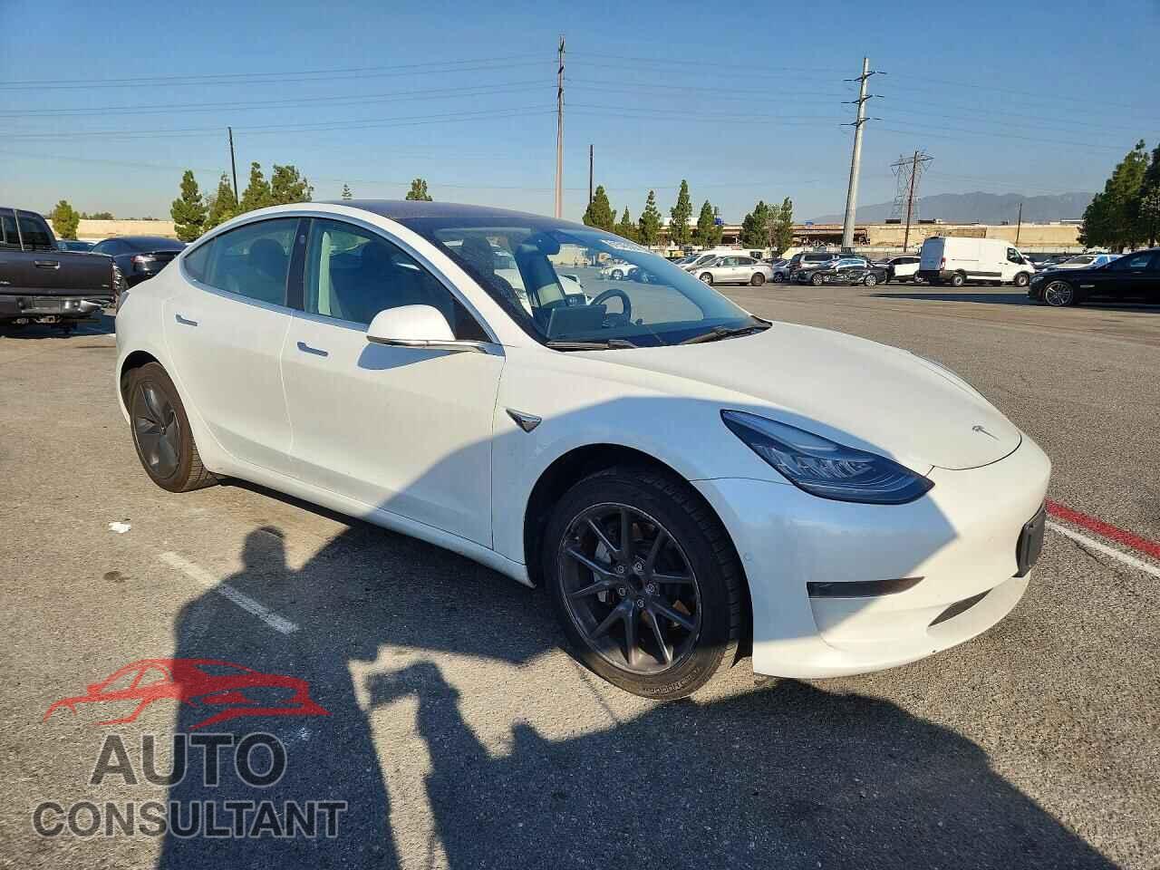 TESLA MODEL 3 2020 - 5YJ3E1EA5LF706148