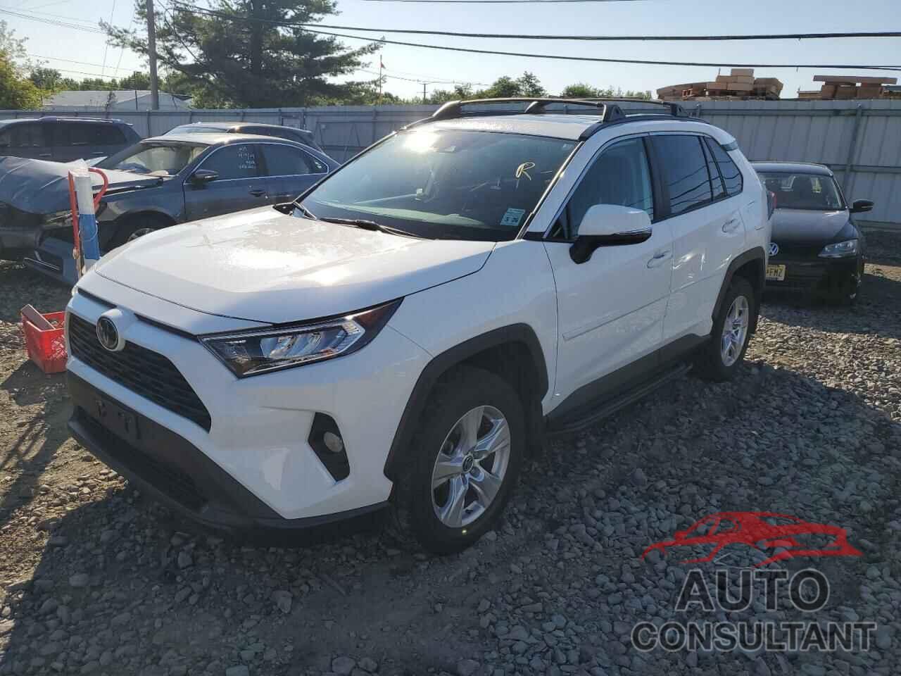 TOYOTA RAV4 2021 - 2T3P1RFV8MC192466