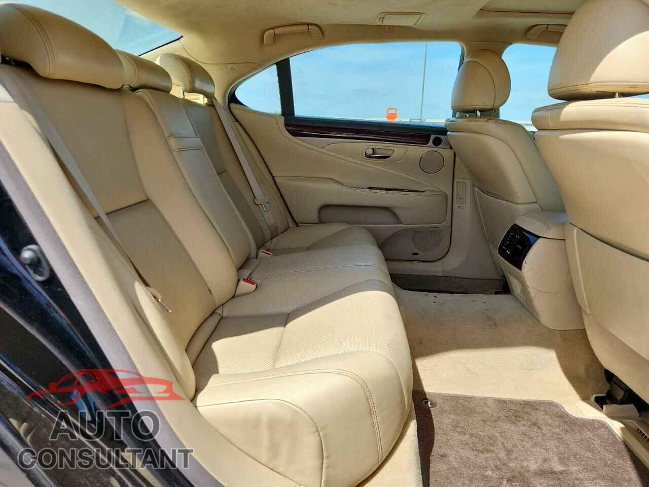 LEXUS LS460 2014 - JTHGL5EF3E5053378