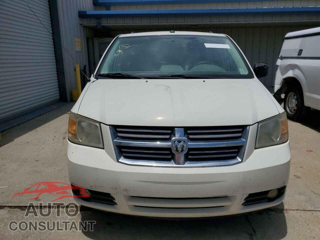 DODGE CARAVAN 2010 - 2D4RN5DX8AR217030