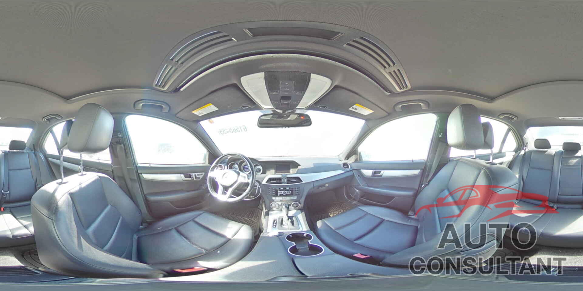 MERCEDES-BENZ C-CLASS 2013 - WDDGF8AB8DR297960