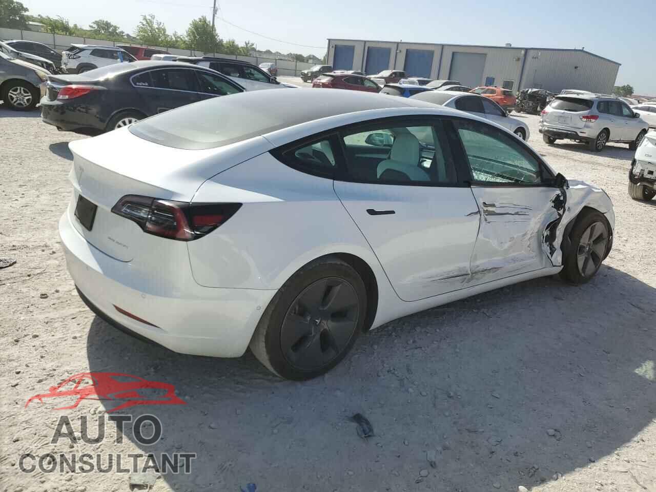 TESLA MODEL 3 2021 - 5YJ3E1EB5MF060457