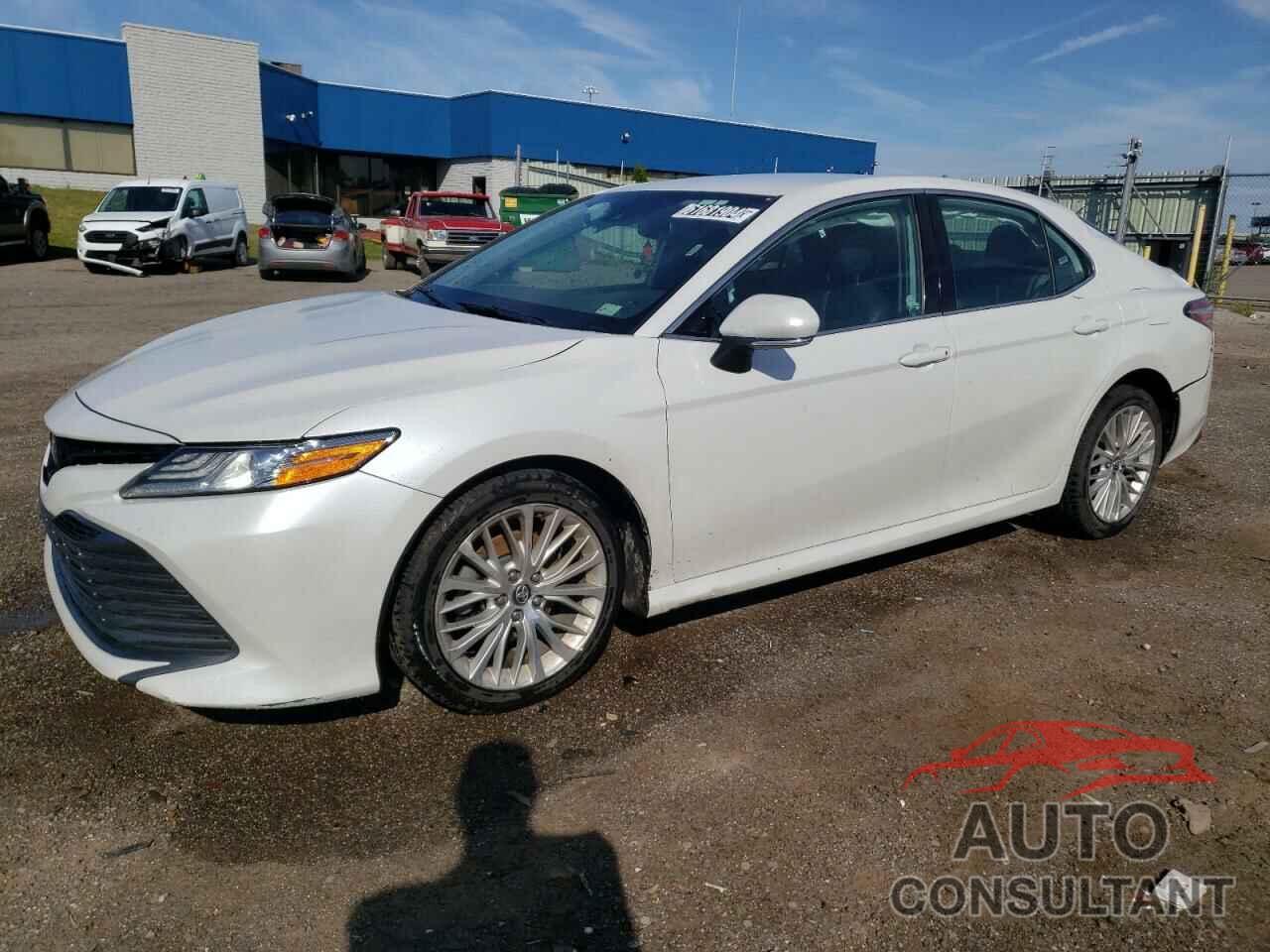 TOYOTA CAMRY 2020 - 4T1F11AK0LU938649