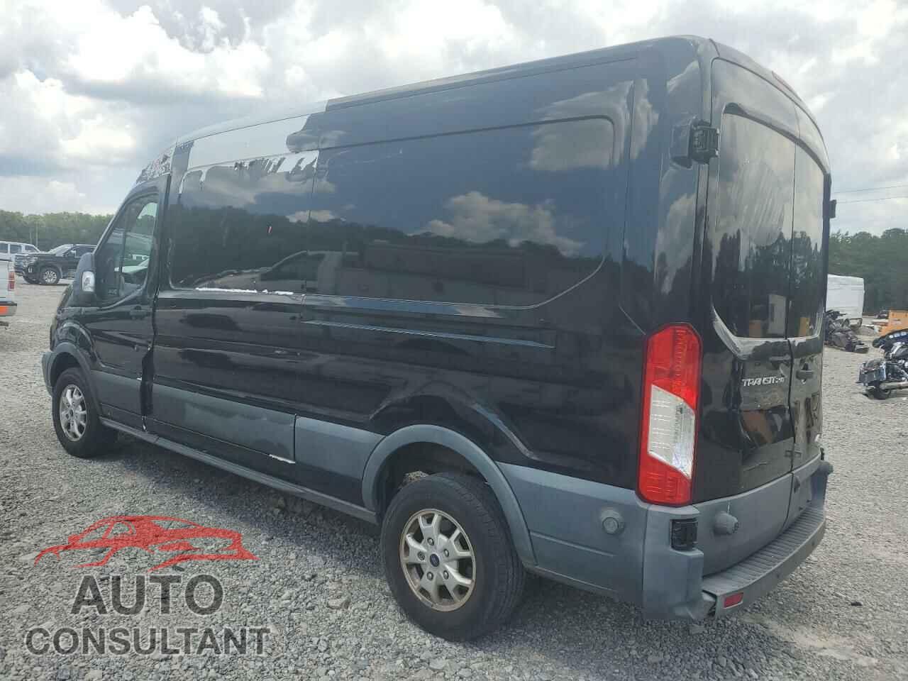 FORD TRANSIT 2015 - 1FTYR2CM6FKA69923