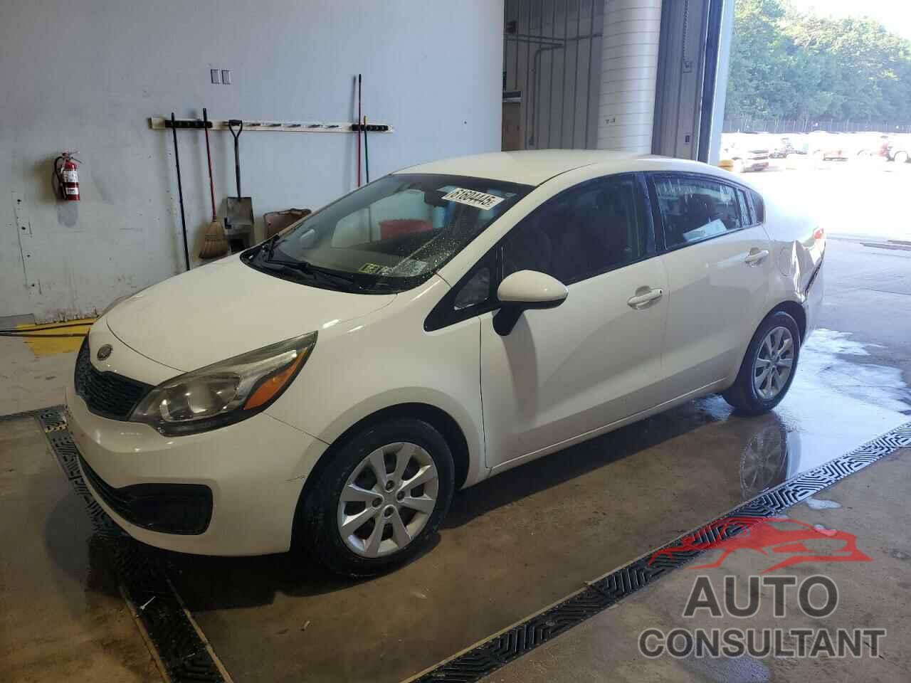 KIA RIO 2013 - KNADM4A38D6162349