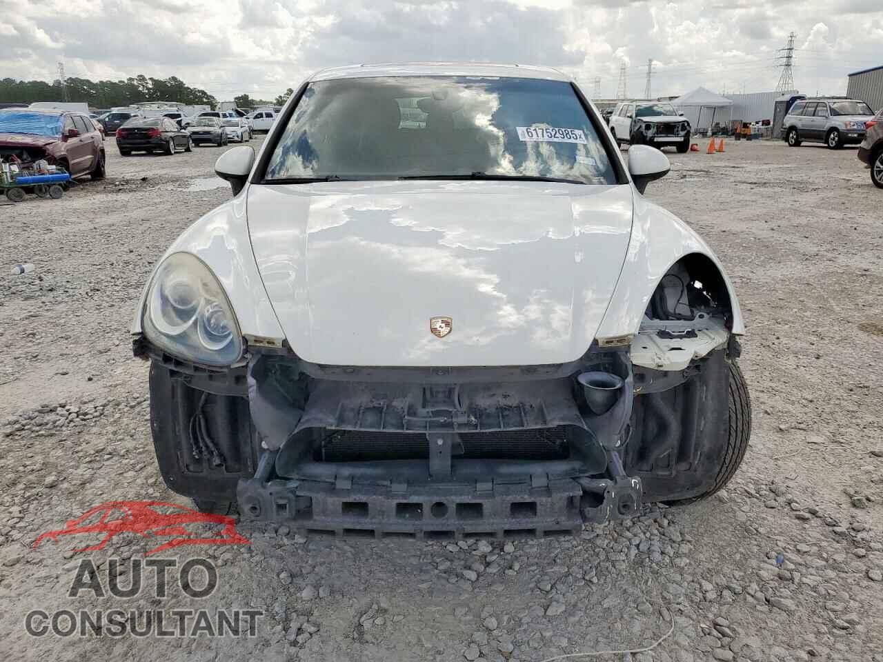 PORSCHE CAYENNE 2012 - WP1AA2A23CLA02906
