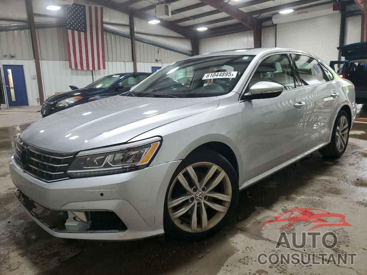 VOLKSWAGEN PASSAT 2018 - 1VWBA7A35JC016506