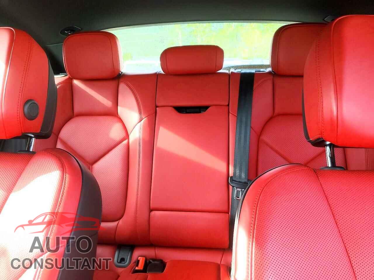 PORSCHE MACAN 2021 - WP1AA2A52MLB11577