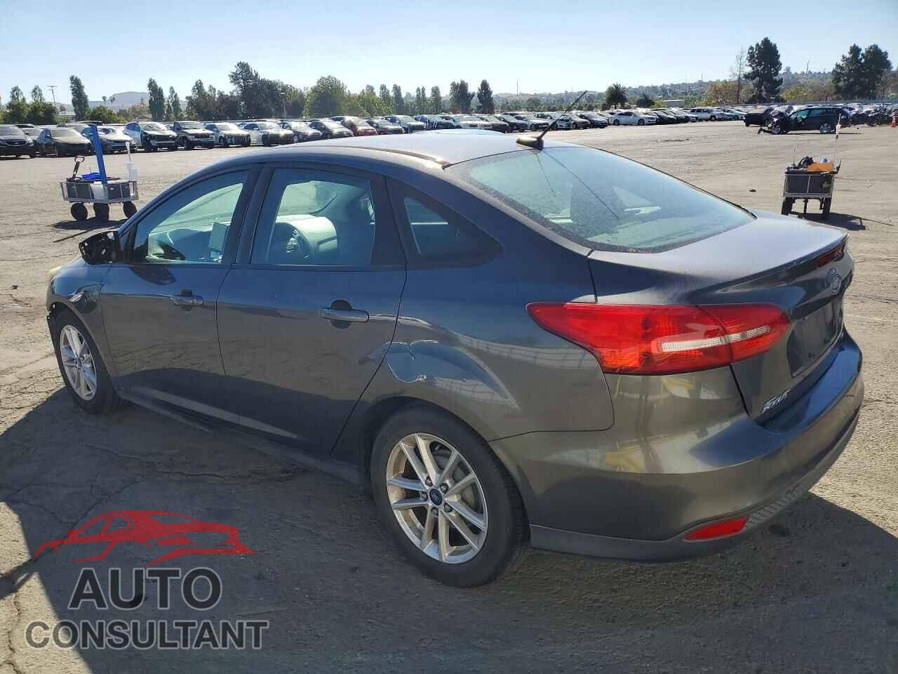 FORD FOCUS 2015 - 1FADP3F27FL276602