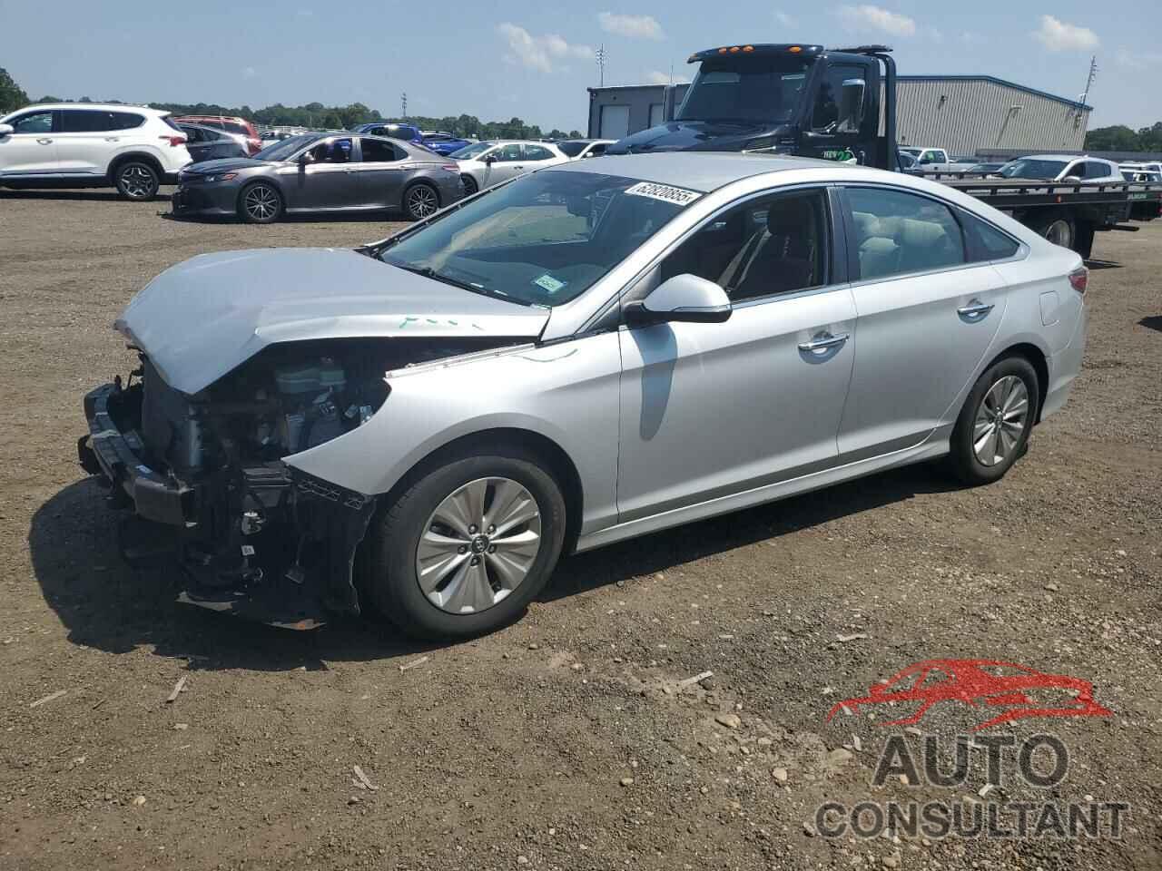 HYUNDAI SONATA 2019 - KMHE24L35KA091787
